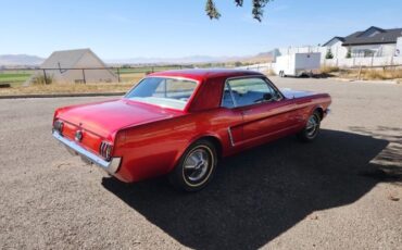 Unknown-Mustang-1965-Red-Gray-3