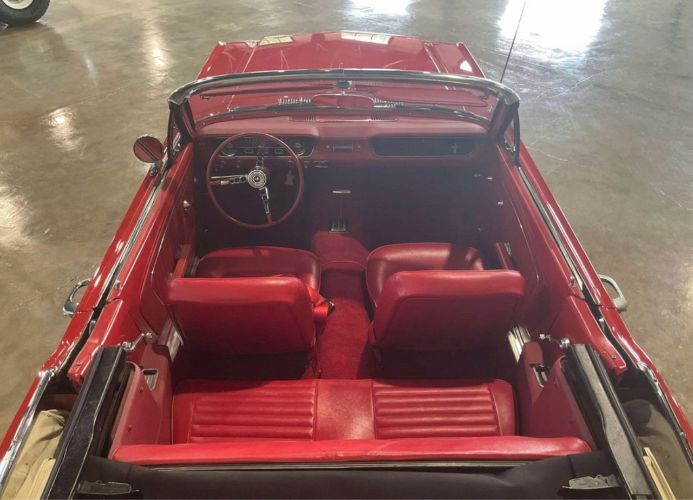 Unknown-Mustang-1965-Red-Red-vinyl-11