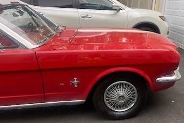 Unknown-Mustang-1965-Red-Red-vinyl-3