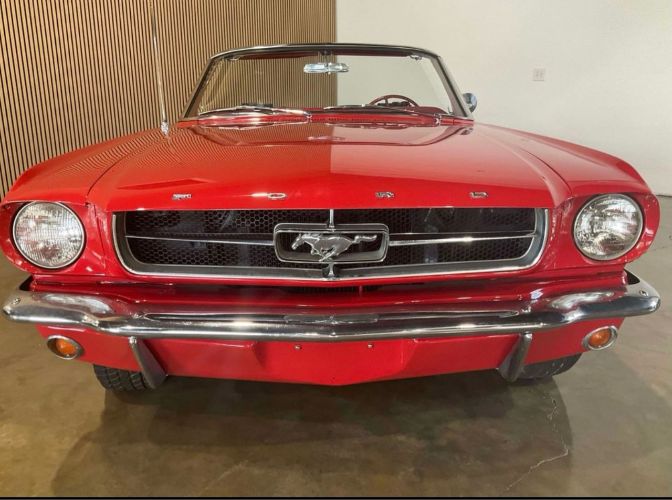 Unknown-Mustang-1965-Red-Red-vinyl-5