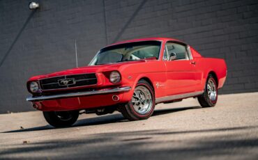 Unknown-Mustang-1965-Red-White-1