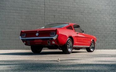 Unknown-Mustang-1965-Red-White-17