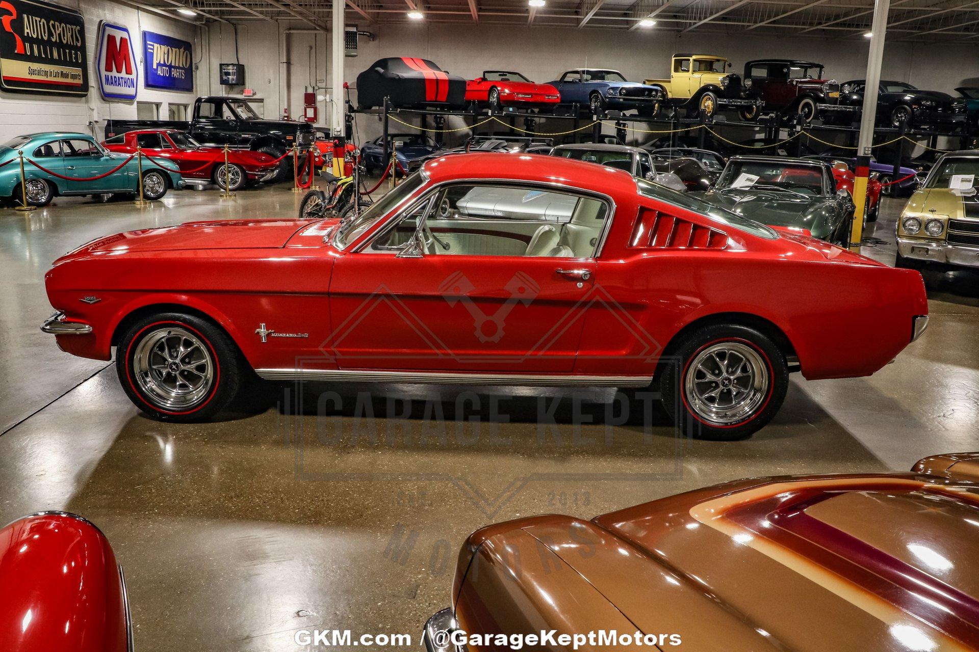 Unknown-Mustang-1965-Red-White-21