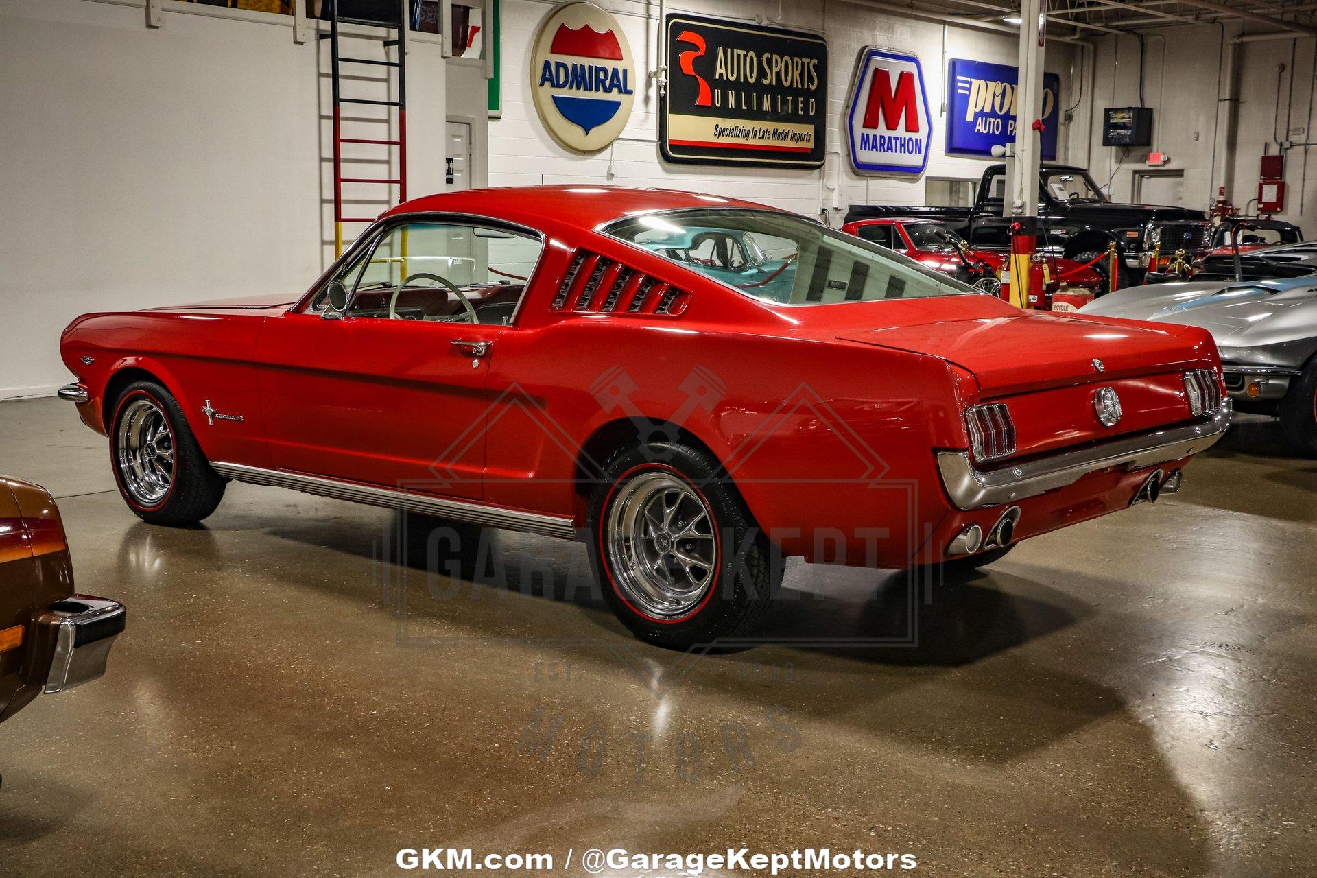 Unknown-Mustang-1965-Red-White-22