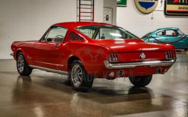 Unknown-Mustang-1965-Red-White-23