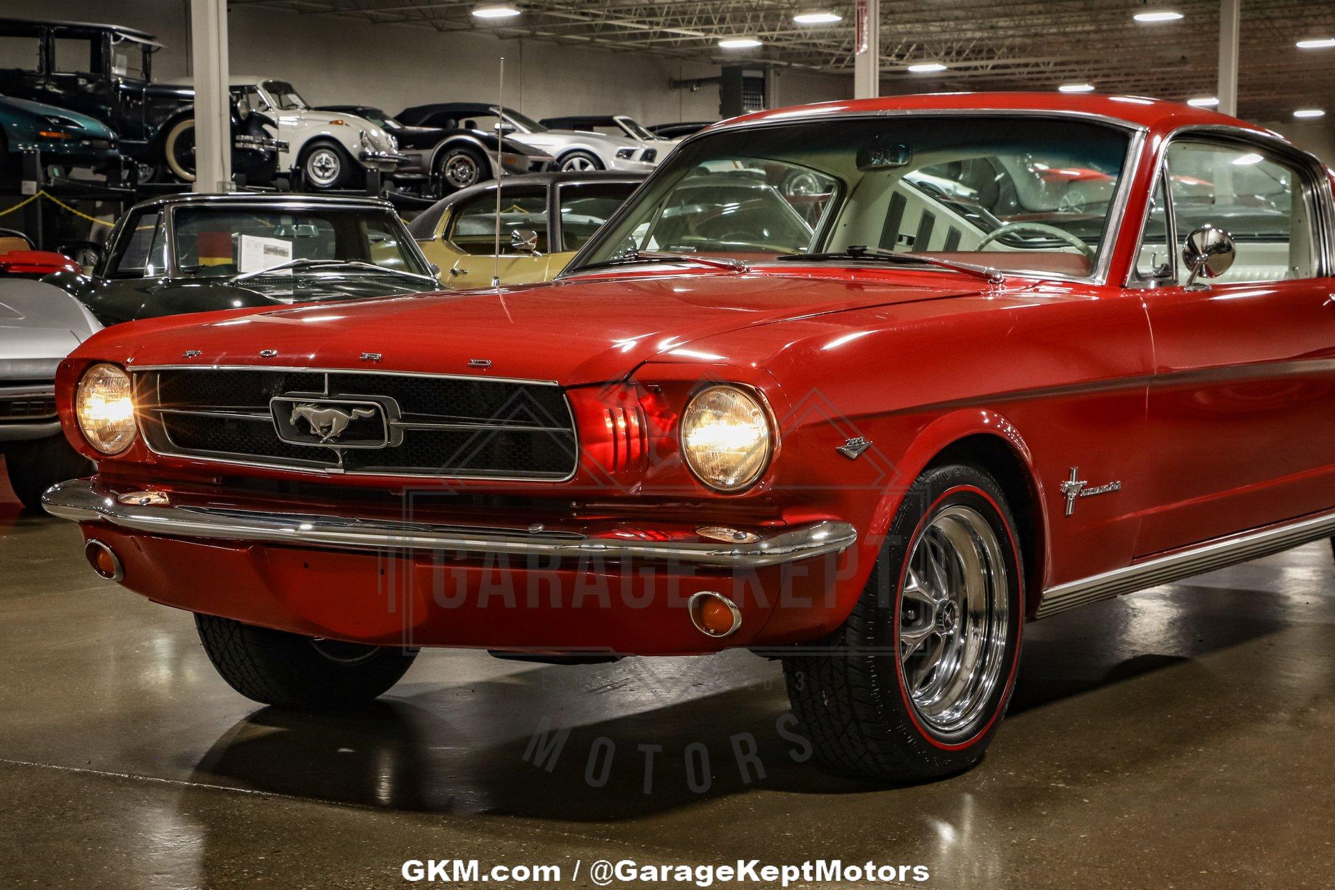 Unknown-Mustang-1965-Red-White-38