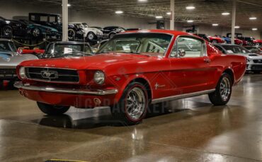 Unknown-Mustang-1965-Red-White-44