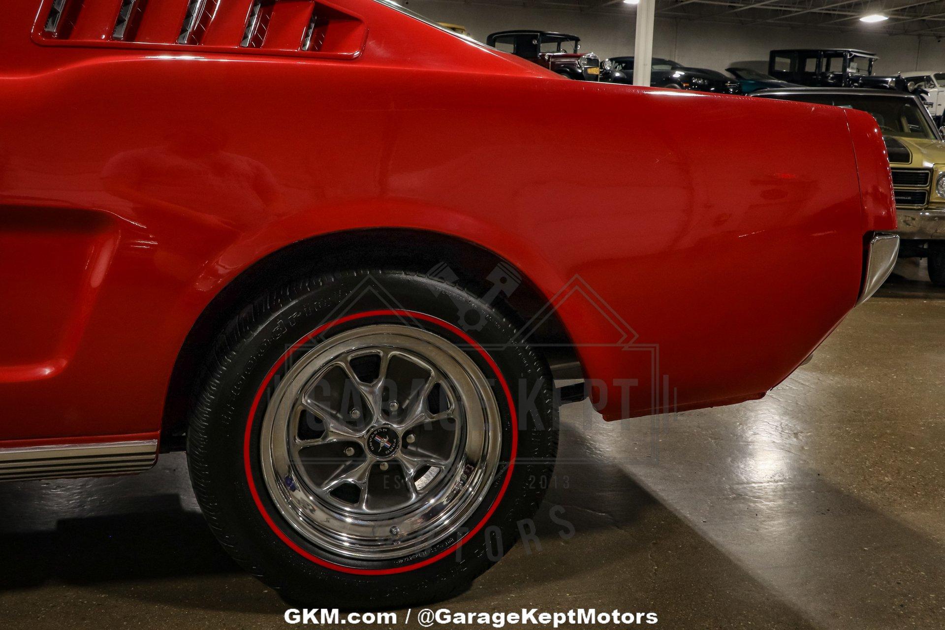 Unknown-Mustang-1965-Red-White-49