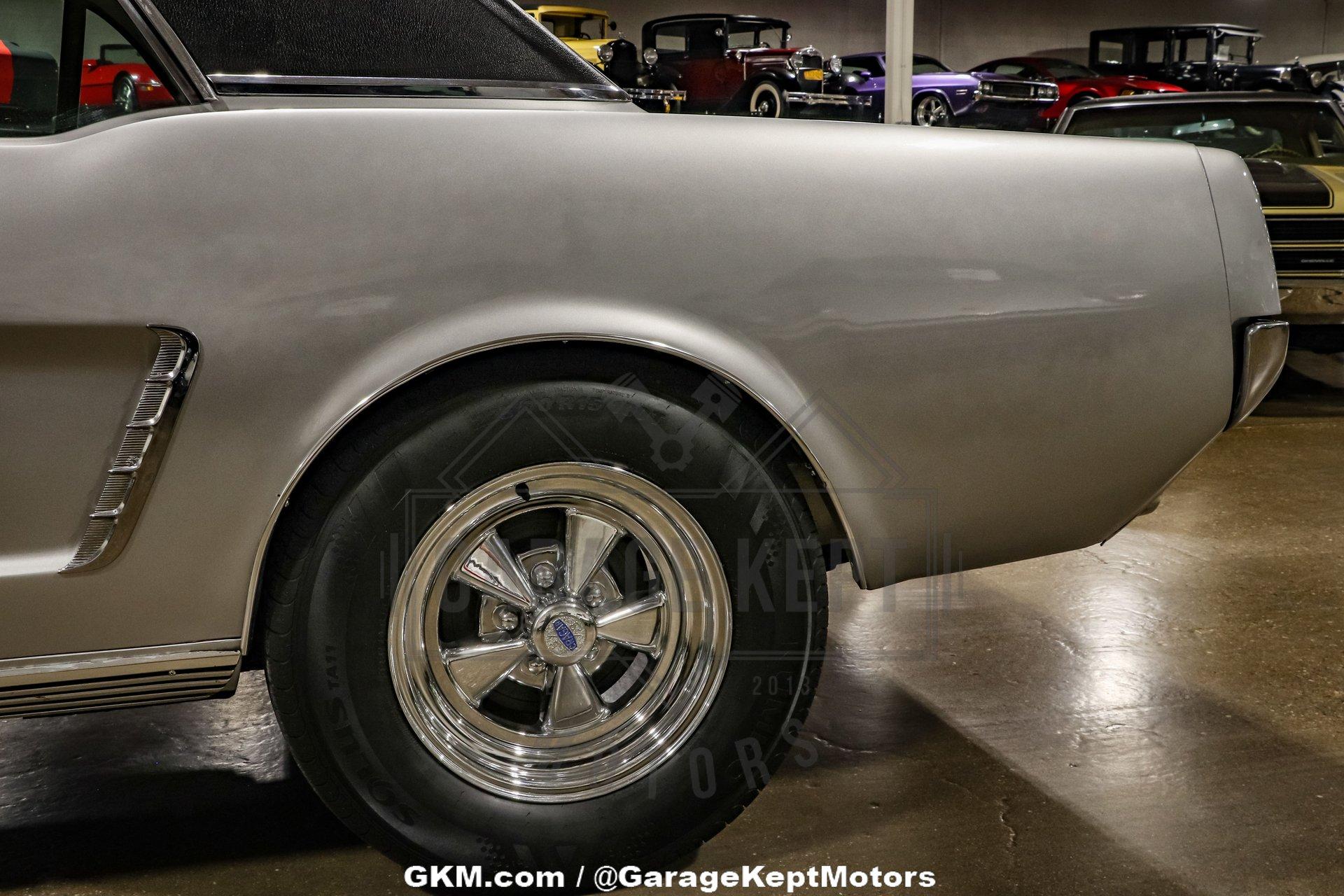 Unknown-Mustang-1965-Silver-Black-1