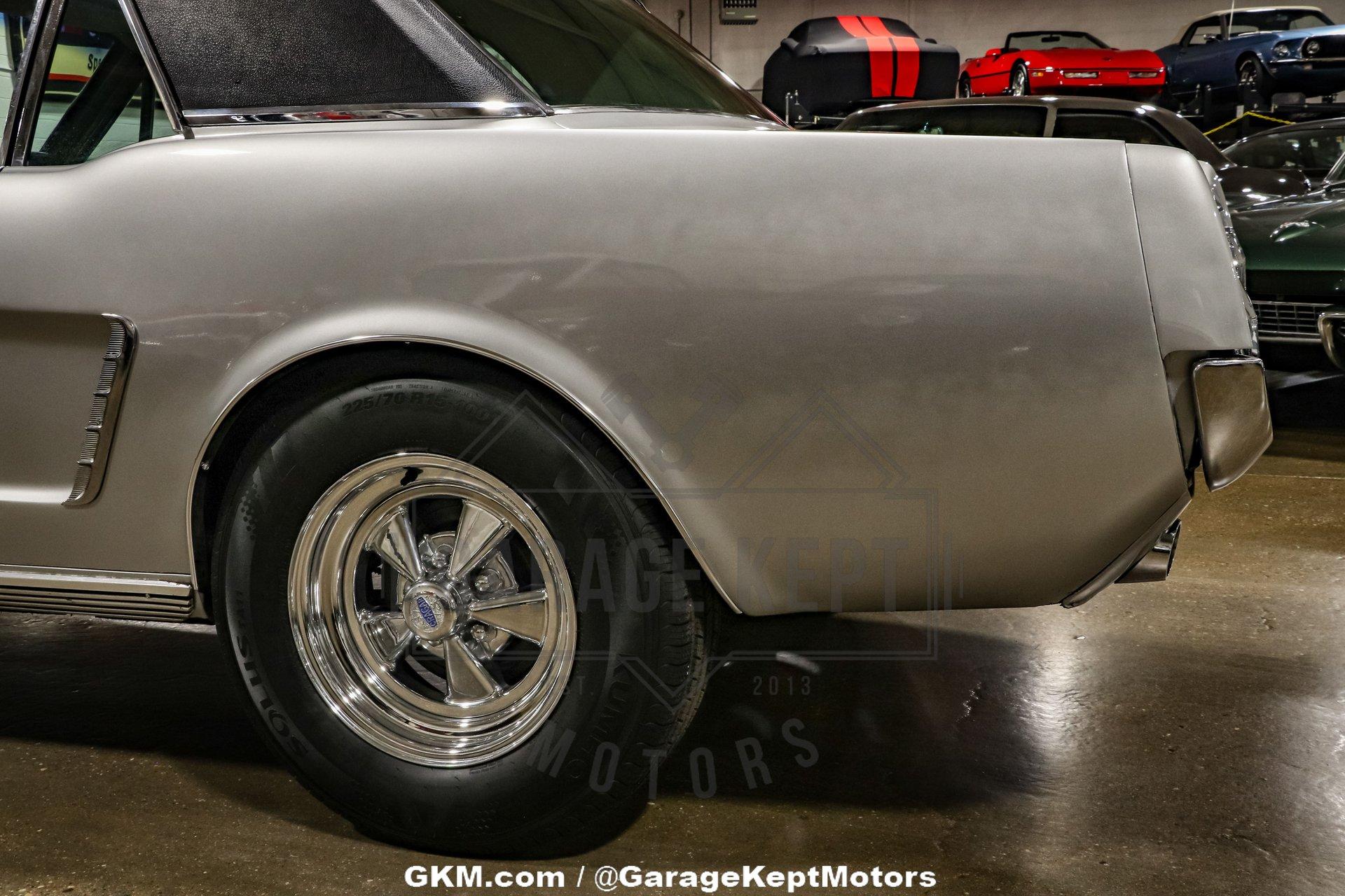Unknown-Mustang-1965-Silver-Black-2