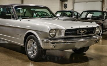 Unknown-Mustang-1965-Silver-Black-23