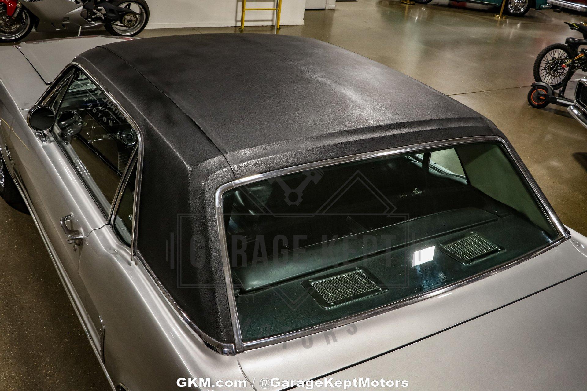 Unknown-Mustang-1965-Silver-Black-4