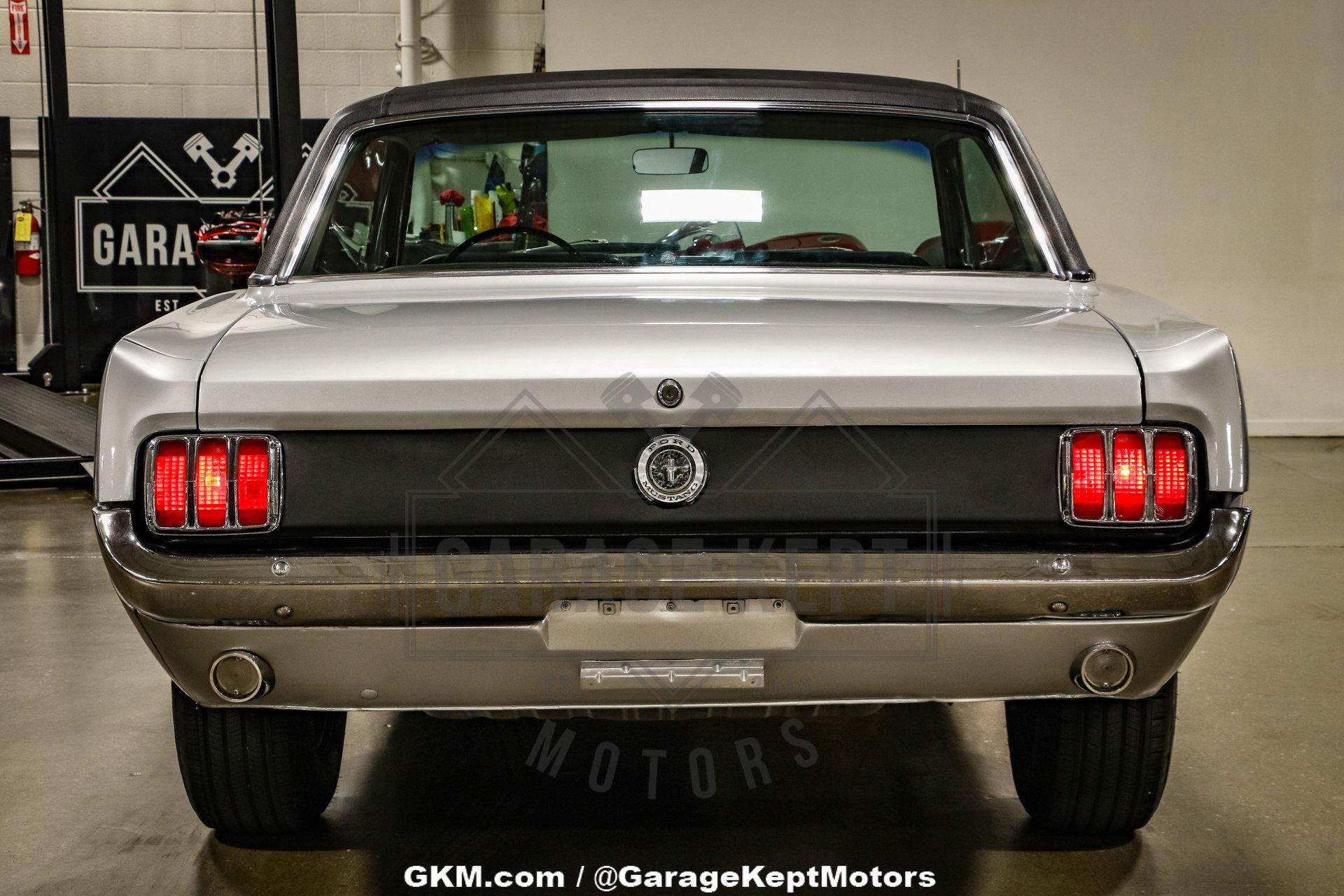 Unknown-Mustang-1965-Silver-Black-42