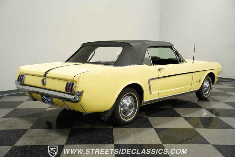 Unknown-Mustang-1965-Springtime-Yellow-Black-16