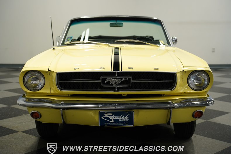 Unknown-Mustang-1965-Springtime-Yellow-Black-21