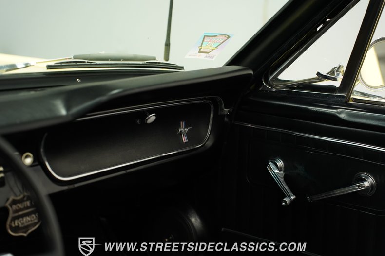 Unknown-Mustang-1965-Springtime-Yellow-Black-42