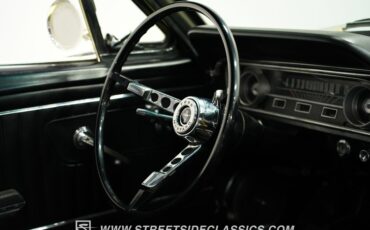 Unknown-Mustang-1965-Springtime-Yellow-Black-48