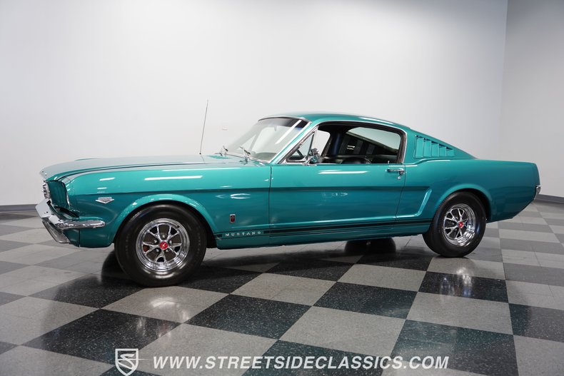 Unknown-Mustang-1965-Twilight-Turquoise-Black-11