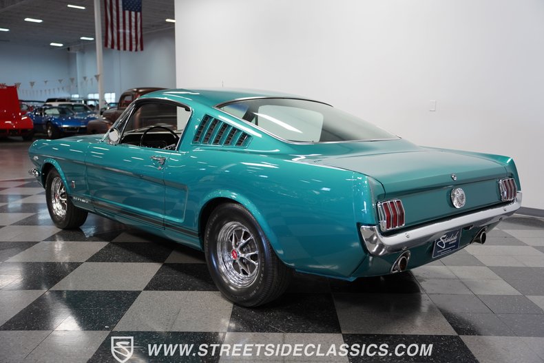 Unknown-Mustang-1965-Twilight-Turquoise-Black-14