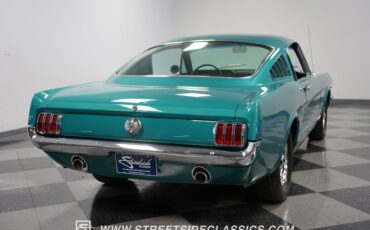 Unknown-Mustang-1965-Twilight-Turquoise-Black-17