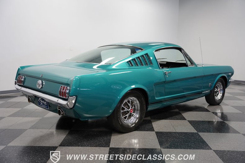 Unknown-Mustang-1965-Twilight-Turquoise-Black-18
