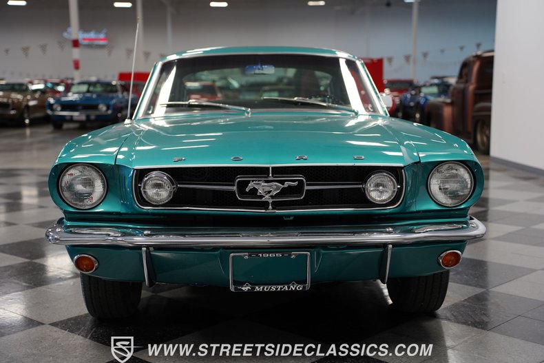 Unknown-Mustang-1965-Twilight-Turquoise-Black-23