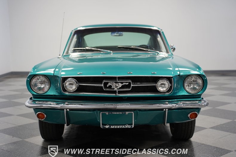 Unknown-Mustang-1965-Twilight-Turquoise-Black-24