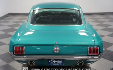 Unknown-Mustang-1965-Twilight-Turquoise-Black-32