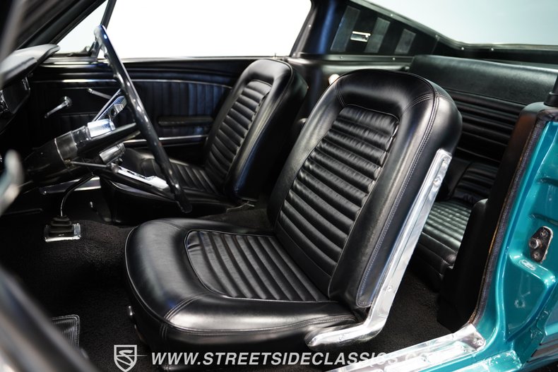 Unknown-Mustang-1965-Twilight-Turquoise-Black-6
