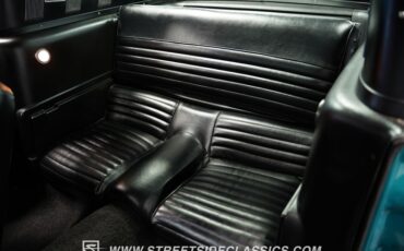 Unknown-Mustang-1965-Twilight-Turquoise-Black-9