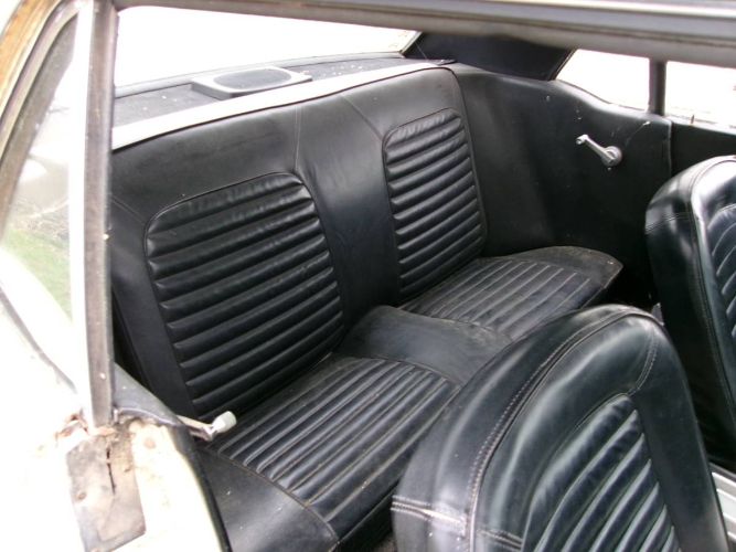 Unknown-Mustang-1965-White-17