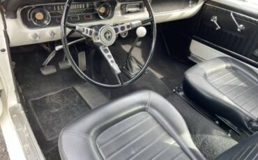 Unknown-Mustang-1965-White-Black-2