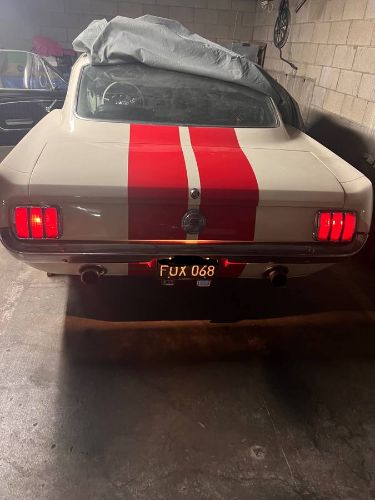 Unknown-Mustang-1965-Wimbledon-White-1