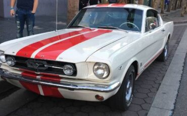 Unknown-Mustang-1965-Wimbledon-White-19
