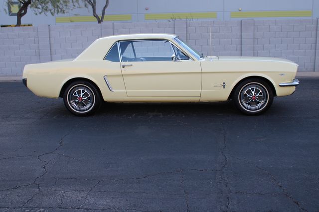 Unknown-Mustang-1965-Yellow-Black