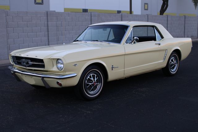 Unknown-Mustang-1965-Yellow-Black-4