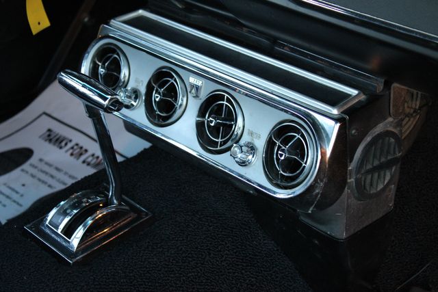 Unknown-Mustang-1965-Yellow-Black-41