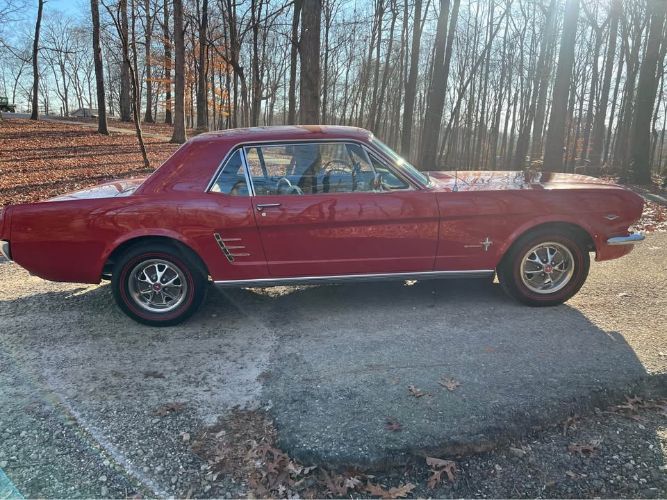 Unknown-Mustang-1966-4