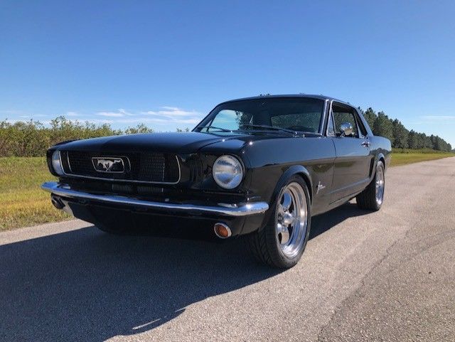 Unknown-Mustang-1966-Black-15