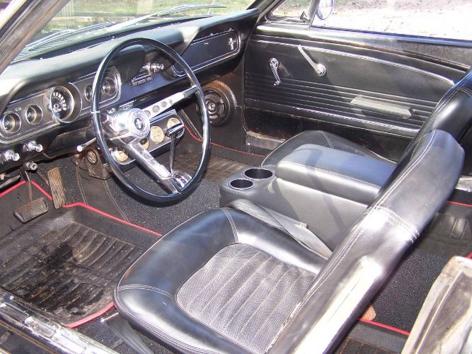 Unknown-Mustang-1966-Black-18