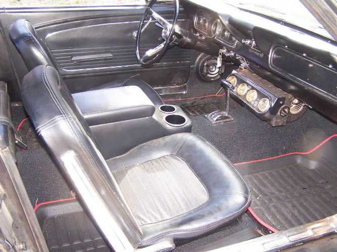 Unknown-Mustang-1966-Black-19
