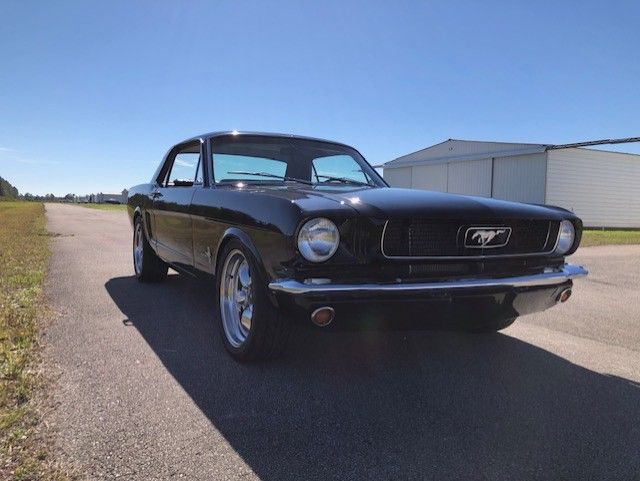 Unknown-Mustang-1966-Black-2