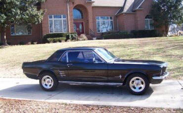 Unknown-Mustang-1966-Black-20
