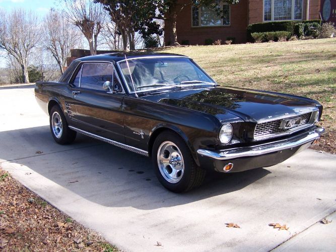Unknown-Mustang-1966-Black-21