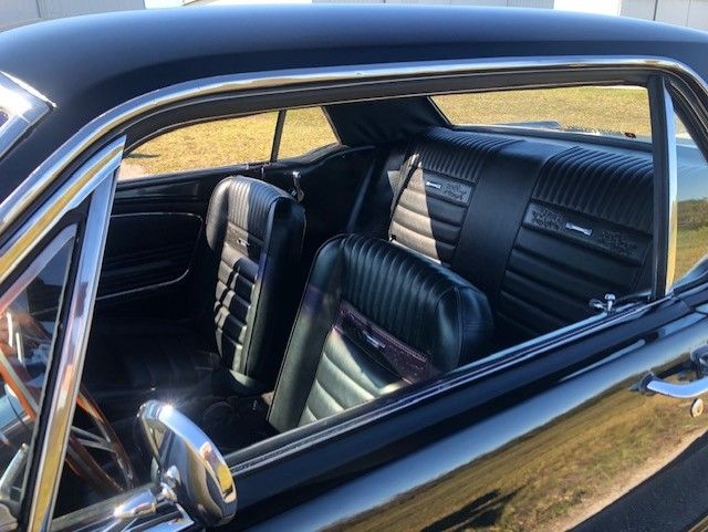 Unknown-Mustang-1966-Black-9