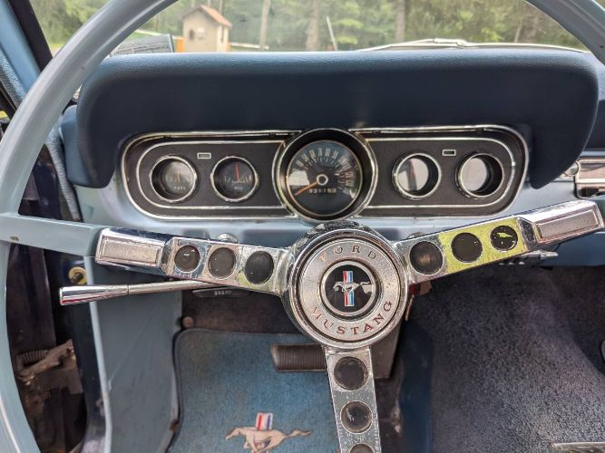Unknown-Mustang-1966-Blue-2