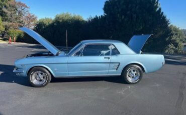Unknown-Mustang-1966-Blue-20