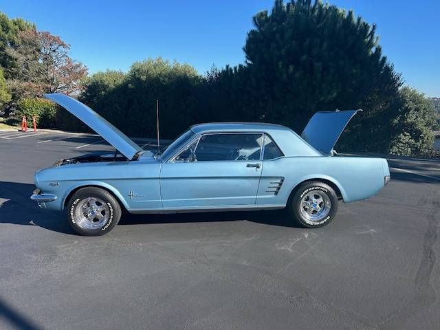 Unknown-Mustang-1966-Blue-20