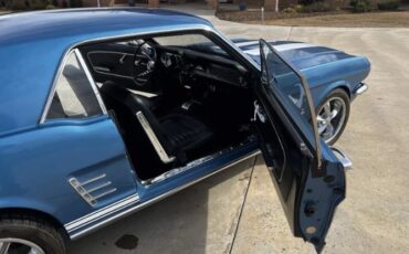 Unknown-Mustang-1966-Blue-Black-21