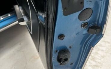 Unknown-Mustang-1966-Blue-Black-22